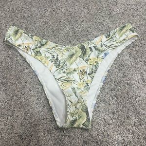 Abercrombie bikini bottom-size large